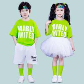 2025新款演出服六一儿童节表演服装运动会服装一整套荧光炫酷短袖