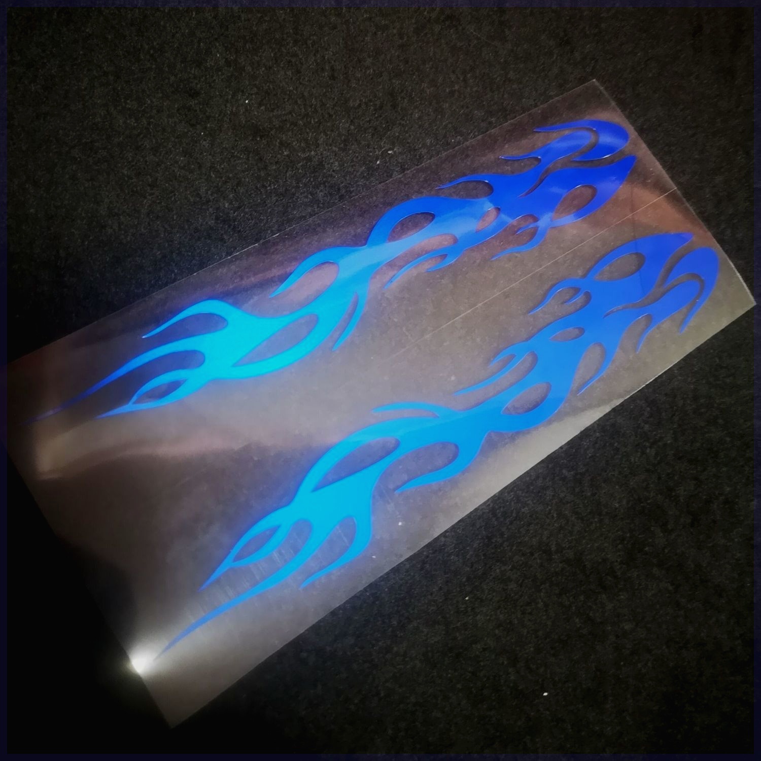 Small 24cm + blue reflective fire A pair