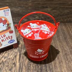 ミニチュアの子供の家のミニ合金KT赤い冷たいアイスクリームの鉄の桶の樹脂は食事をしてままごとをします。
