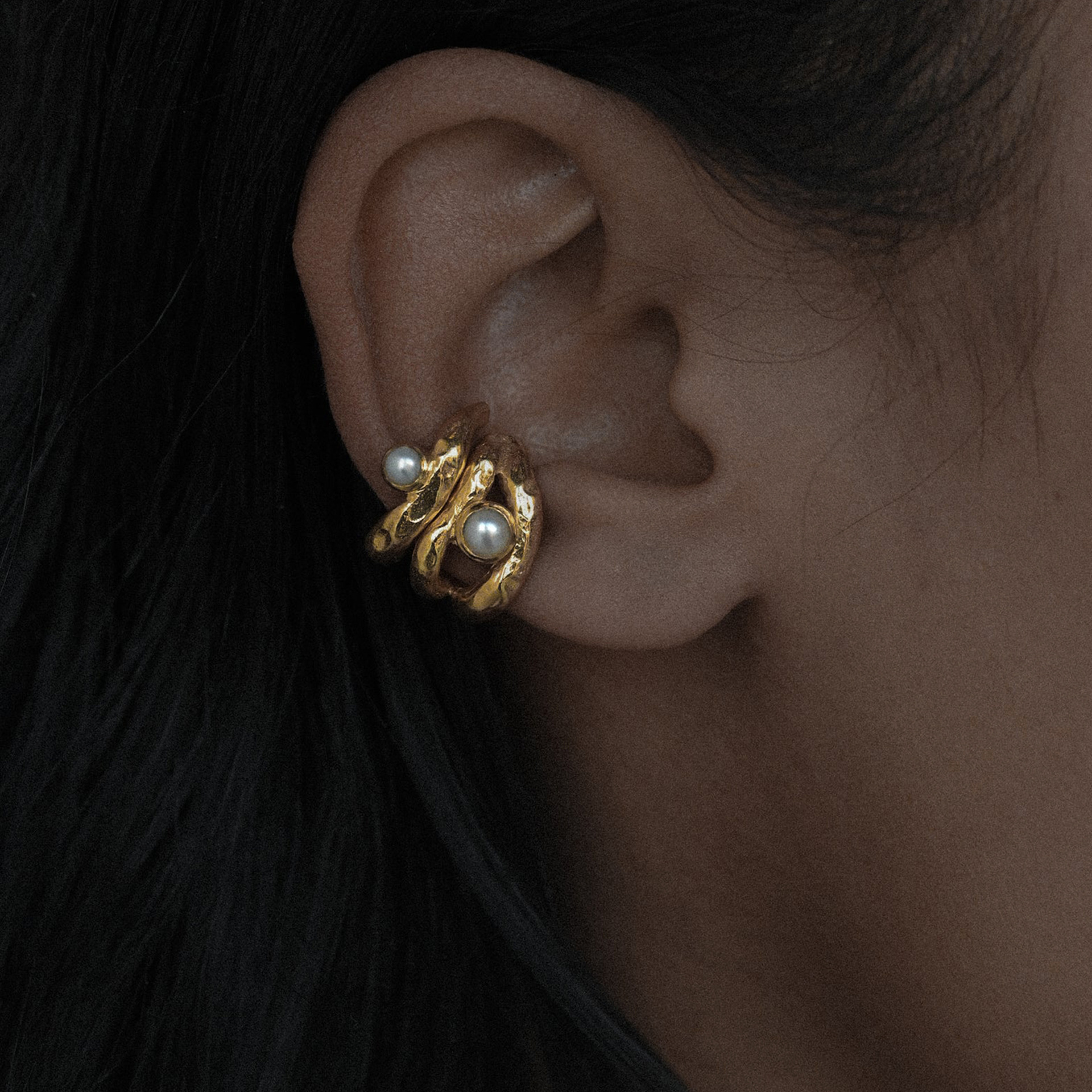 Clip de oreja de perla de acero inoxidable Jieding Pendientes de lujo ligero de alta calidad sin decoloración Accesorios de oreja de acero de titanio Earrings transfronterizos