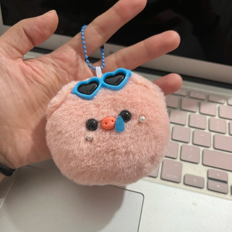 かわいいぬいぐるみ豚の鳴き笛人形、ピンクのバックパック飾り、人形キーホルダー、漫画キーホルダー|undefined