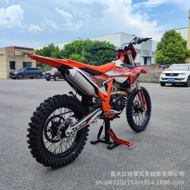 Внедорожный мотоцикл (Xinguizun) K26YBS300CC — 300 см³, с водяным охлаждением, для гор и леса