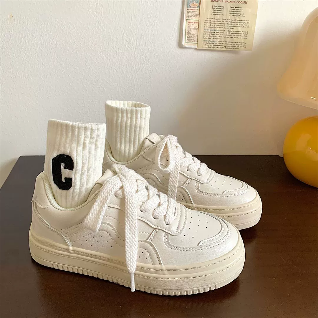 Повседневные маленькие белые туфли женщины 202 весна и осень новые дикие chic туфли женские толстые подошвы в стиле ретро туфли