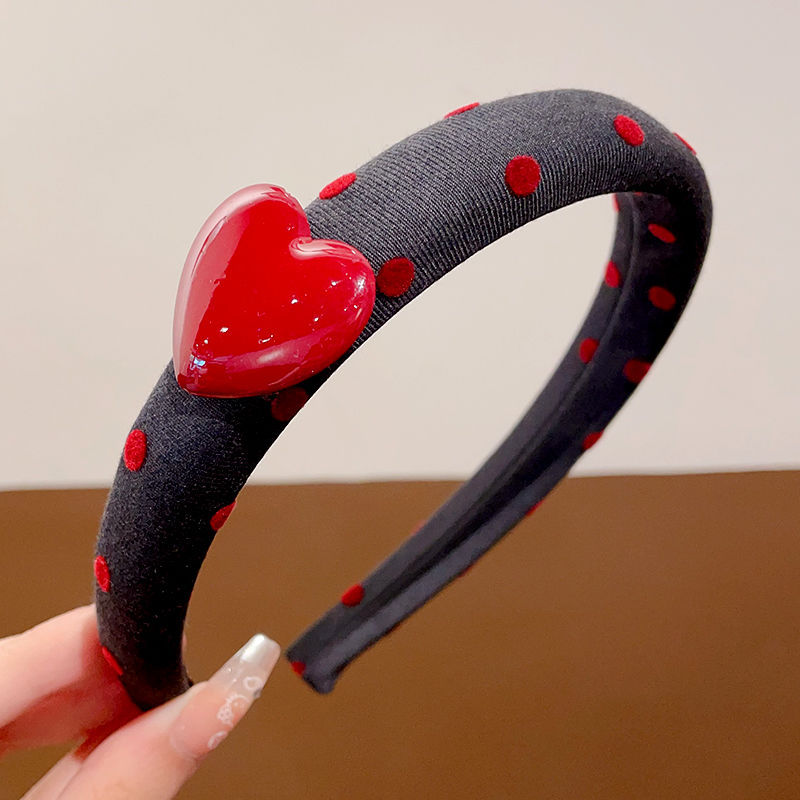 빨간 사랑 머리띠