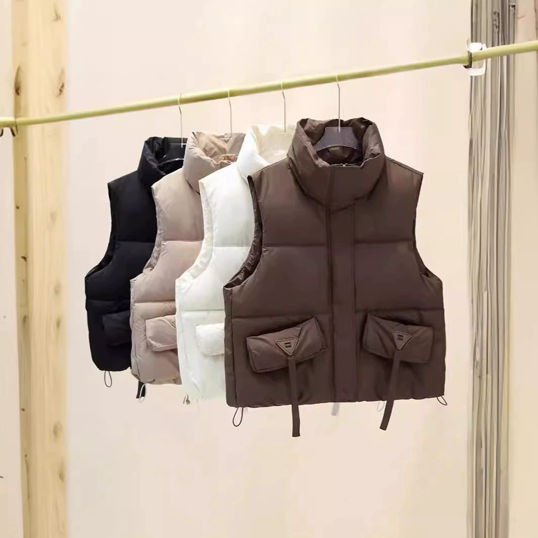 Осенняя и зимняя леди короткий сплошной цвет, чтобы согреться на улице