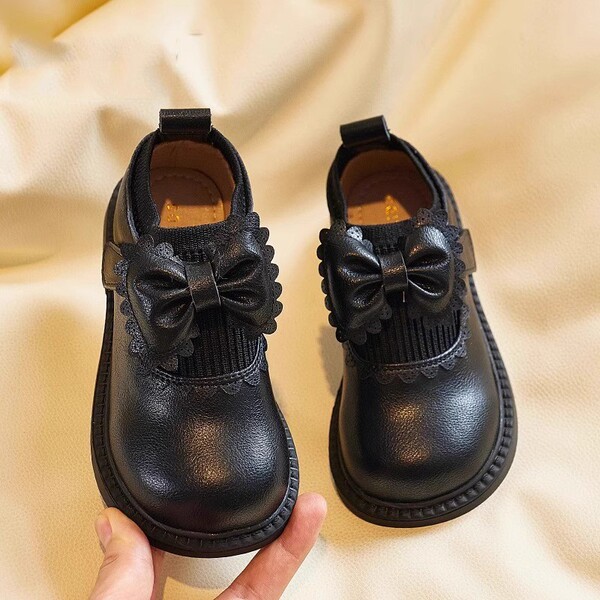 Black fashionable shoes English style for students made of soft…