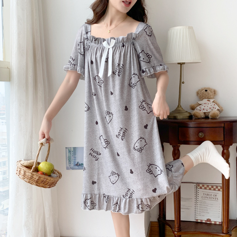 HelloKitty pijama de hilo de seda de hielo mujer verano dulce camisón suelto de manga corta talla grande 200 kg servicio a domicilio
