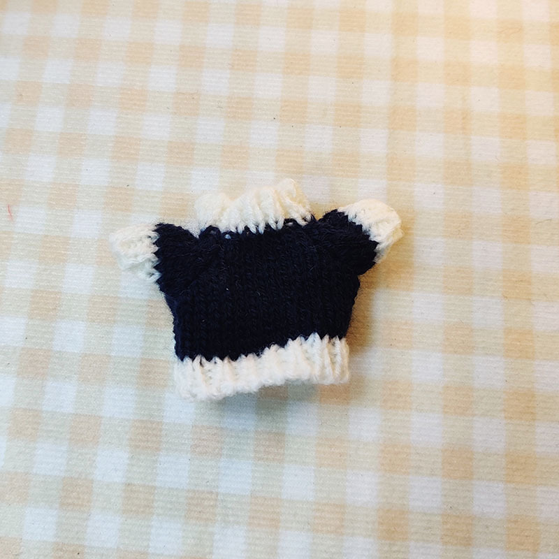 15cm ciego caja pull paño suéter pantalones macaron labubu colgante muñeca suéter Año Nuevo suéter lindo