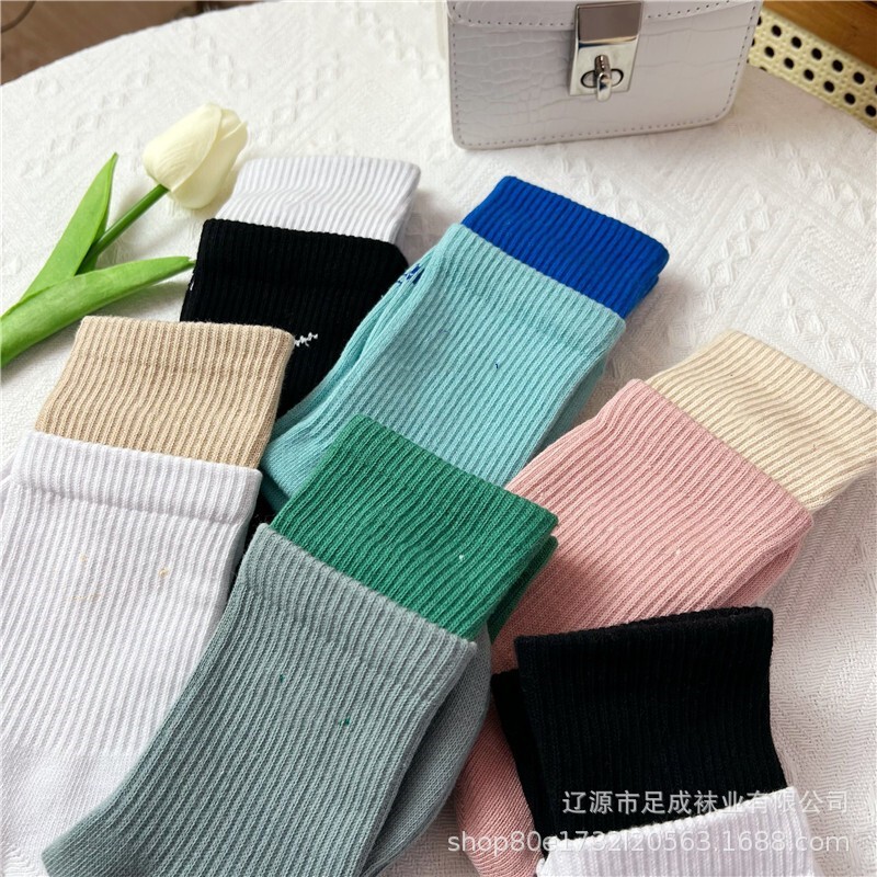 Suwan Nike stocking double layer socks for men and women color stitching double hook tube stockings fake two hook sports socks Suwan Nike stocking double layer socks for men and women color stitching double hook tube stockings fake two hook sports socks