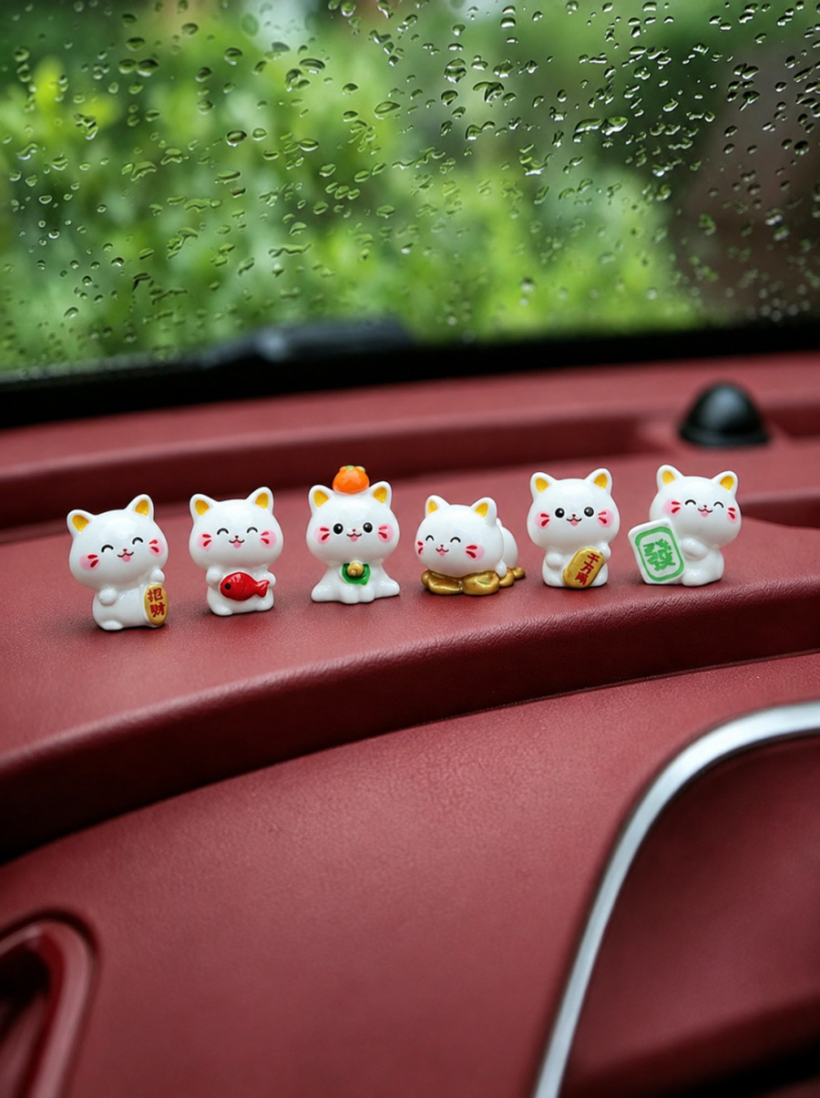 Lucky Cat Desktop Ornament Office Desk Living Room Entryway Decoration Cute Car Interior Accessory 2025 New Model