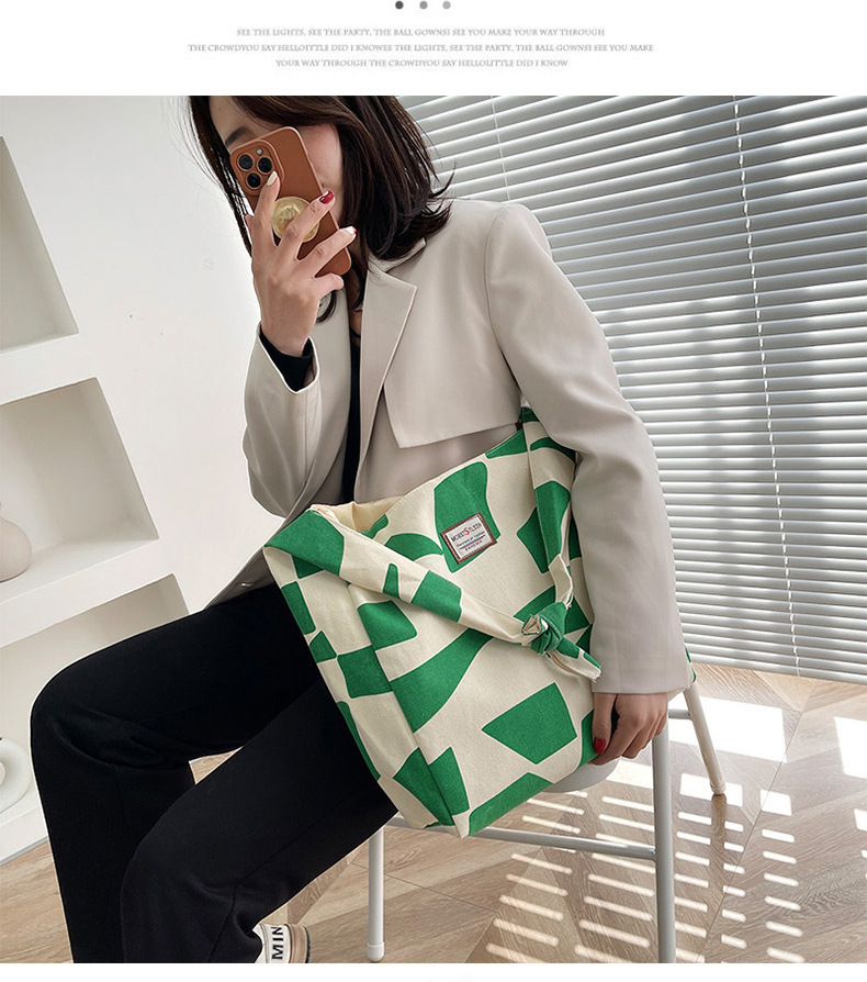 Large-capacity canvas large bag for women, 2021 new style, stylish and versatile, popular single-shoulder bag, fashionable autumn and winter tote bag undefined