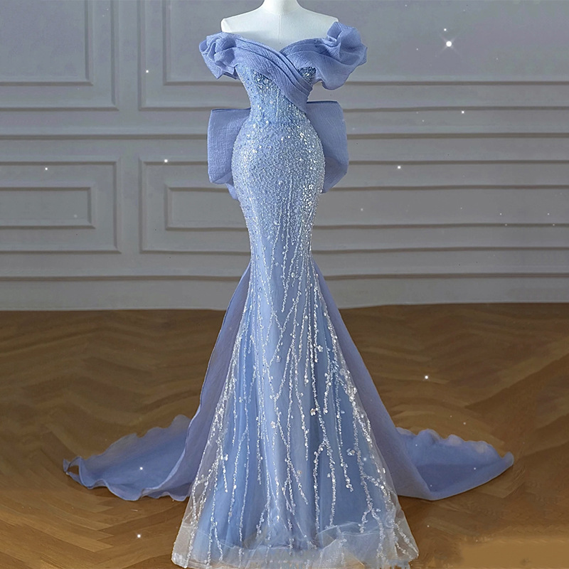 Haze Azul vestido de anfitrión trabajo pesado con cuentas vestido de sirena Luz de lujo de gama alta vestido de tostadas Reunión Anual Halter modelo pasarela