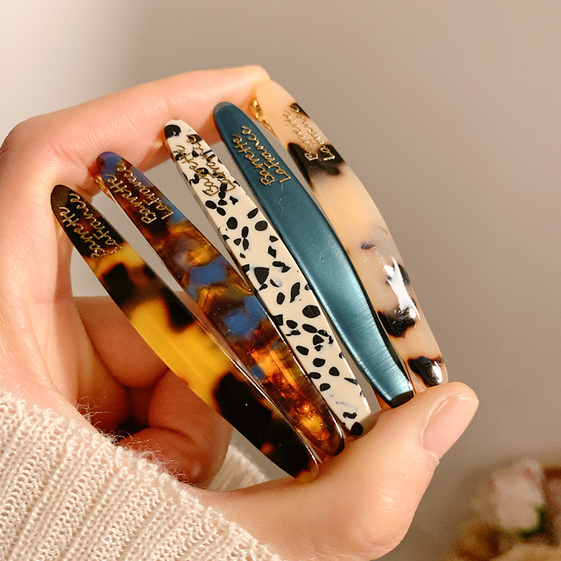 895876049557m06b326ae-badb-4bb