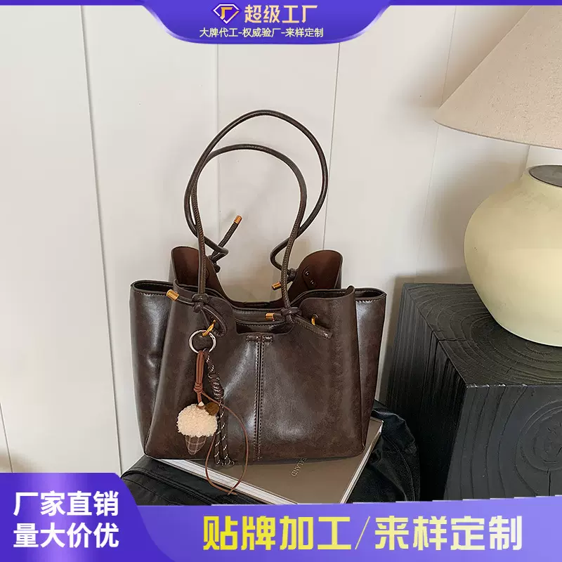 跨境高级质感通勤包包女2025新款秋冬百搭单肩包大容量上班托特包