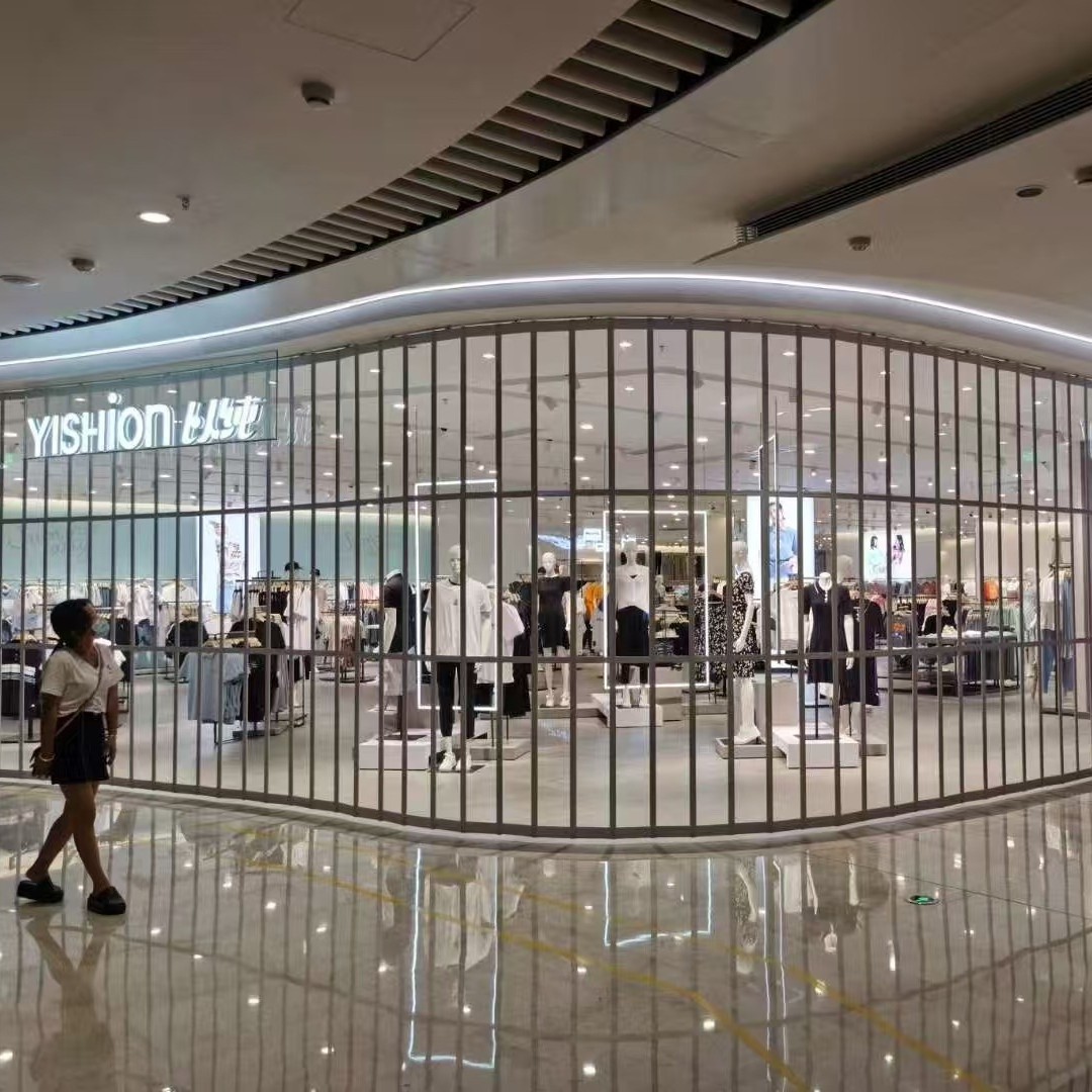 厦门商场水晶折叠门厂家汽车贴膜车间透明隔断折叠门便宜结实耐用