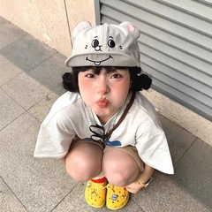 反抗的なラット ~ かわいい超萌え灰色のネズミの耳がひさしているアヒルの舌の帽子の子供の夏の薄い通気性の日よけ