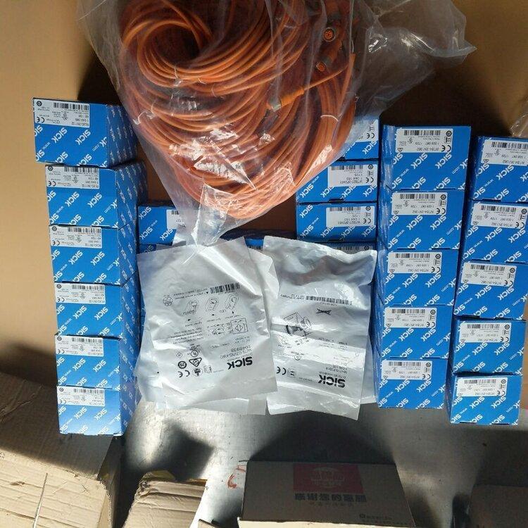 西克接近开关 IME12-08NPOZW2S.订货号1040786全新原装