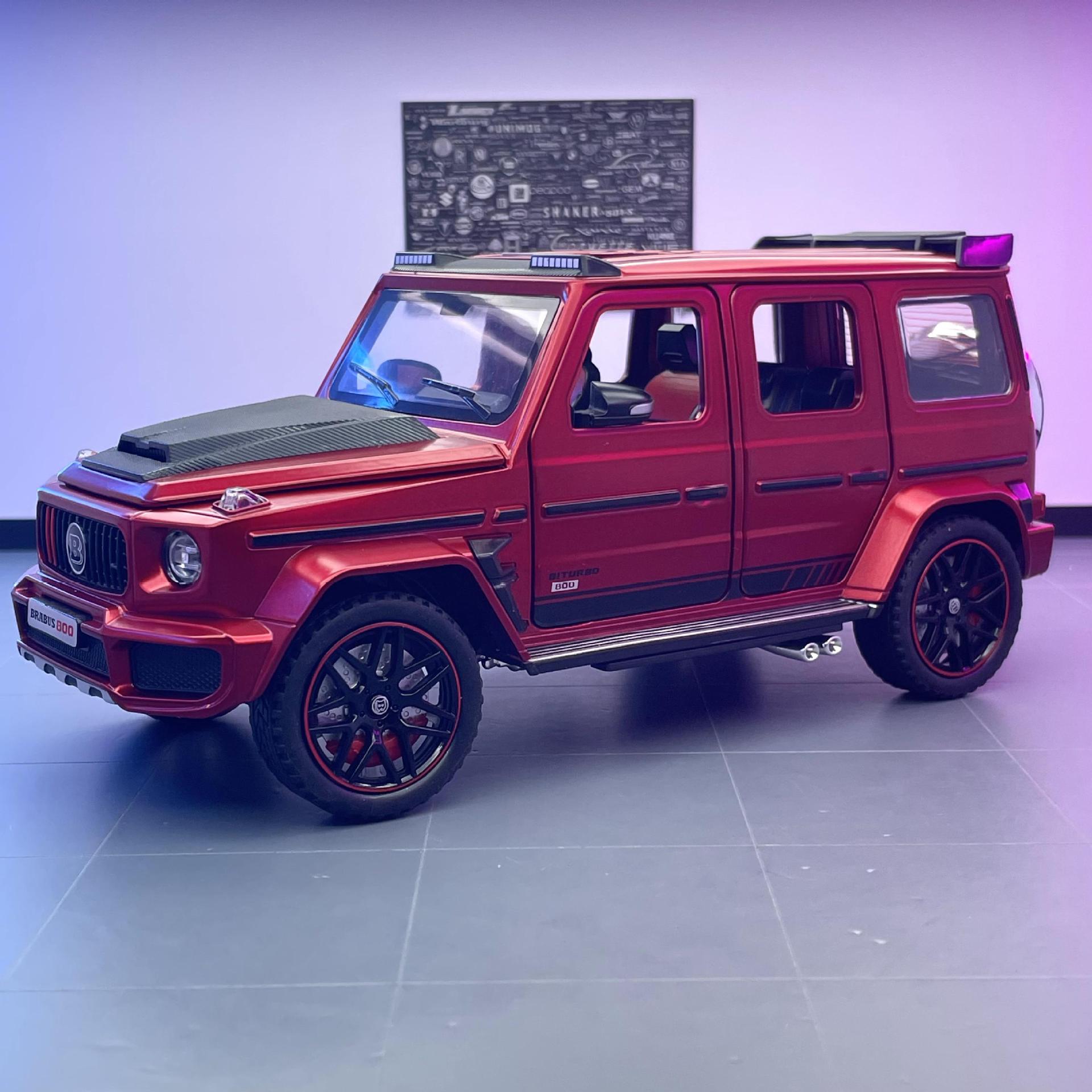Jianyuan aleación coche modelo 1:24 Babos G800 vehículo todoterreno Tire hacia atrás sonido y luz juguete grande G modelo de coche adornos
