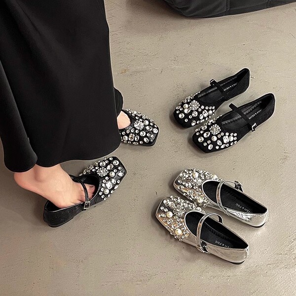 Design fashionable romantic and delicate Mary Jane shoes with…