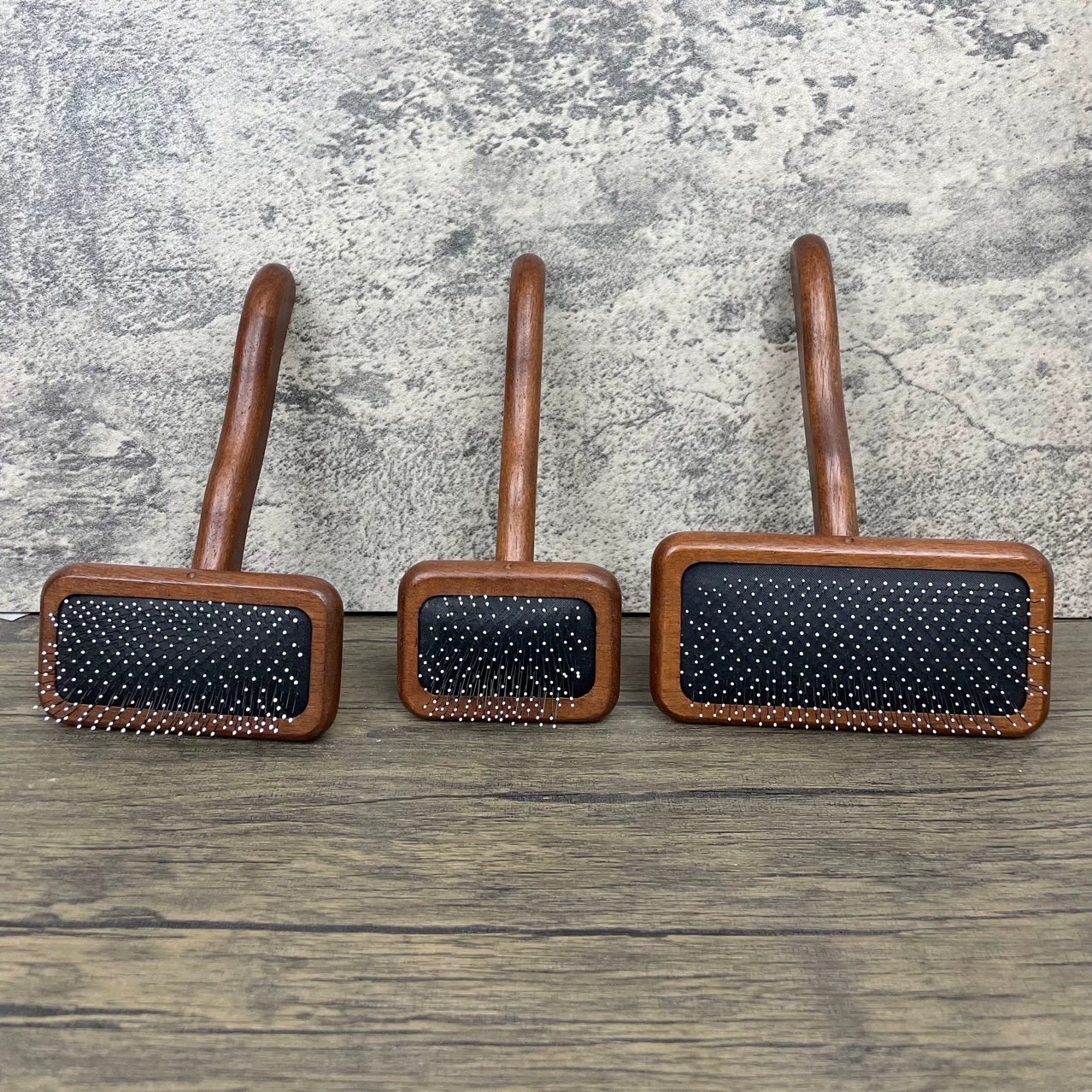 В наличии Расческа для домашних животных, кошка и собака, Артефакт из цельного дерева с открытым узлом, плавающая расческа для волос с липкими бусинами на воздушной подушке, красота домашних животных