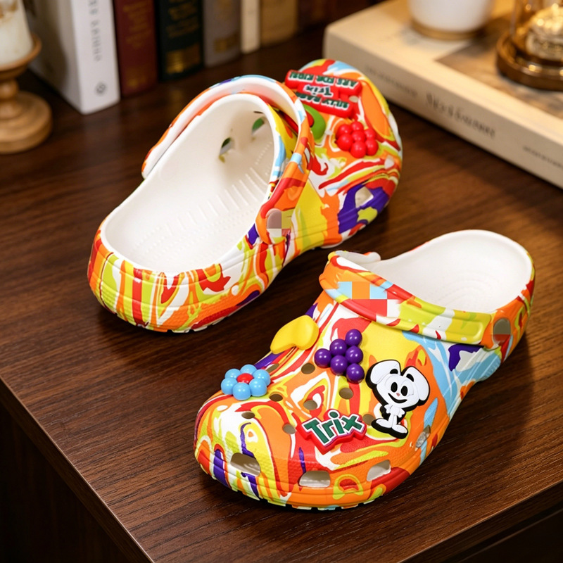 Cross Crispy Cereal Versatile Clogs Unisex Couple Sandals Graffiti Style Casual Shoes Same Style as Jang Won-Young Cross Crispy Cereal Versatile Clogs Unisex Couple Sandals Graffiti Style Casual Shoes Same Style as Jang Won-Young