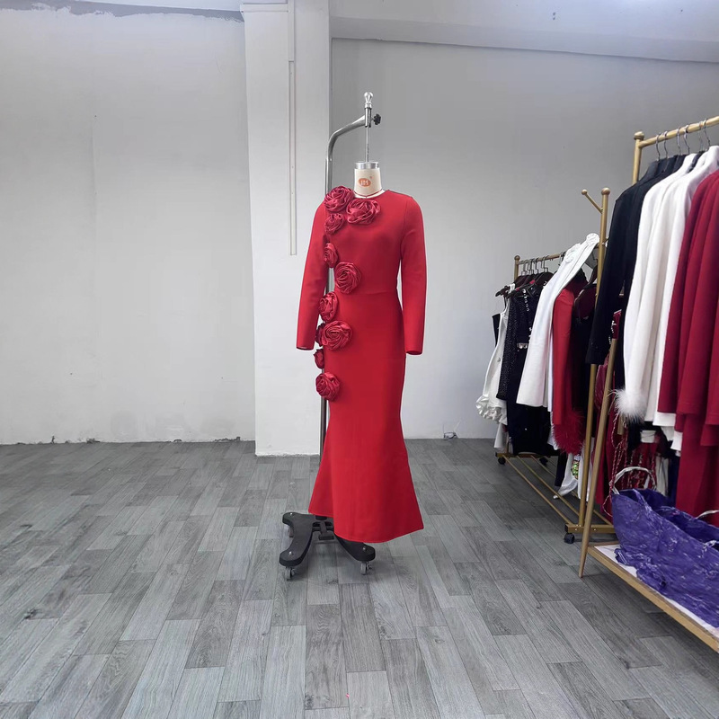 European and American Cross-Border Three-Dimensional Flower Round Neck Long-Sleeved Fishtail Bandage Dress Fashionable and Elegant Bandage Skirt Evening Dress