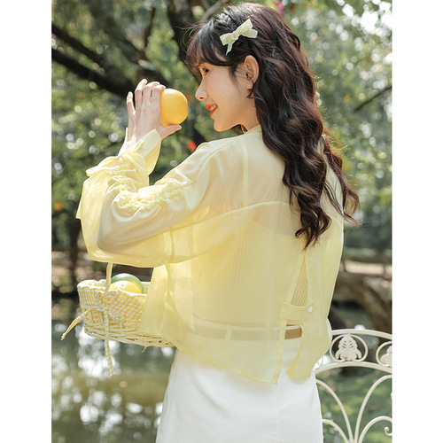 Thin yellow sun protection shirt jacket for women summer 2024 design cardigan with shawl top and suspender skirt