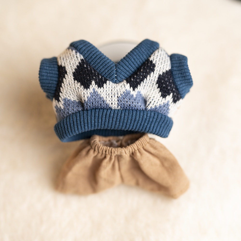 17cm rabu ropa de muñeca de tela traje de suéter británico muñeca labubu moda peluche muñeca vestir