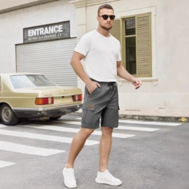 男式休闲裤;男式T恤;休闲裤