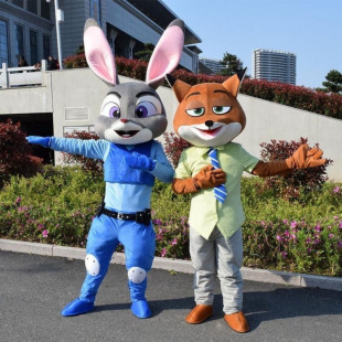 Cos Cartoon Costume Judy Rabbit Nick Fox Sloth Walking Table Performance Activity Doll