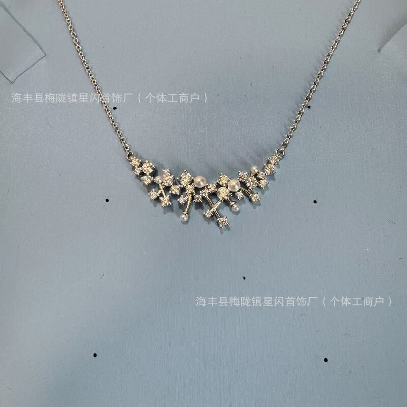 HEFANG Where Jewelry Bright Nebula Clavicle Chain Light Luxury Elegant Birthday Gift