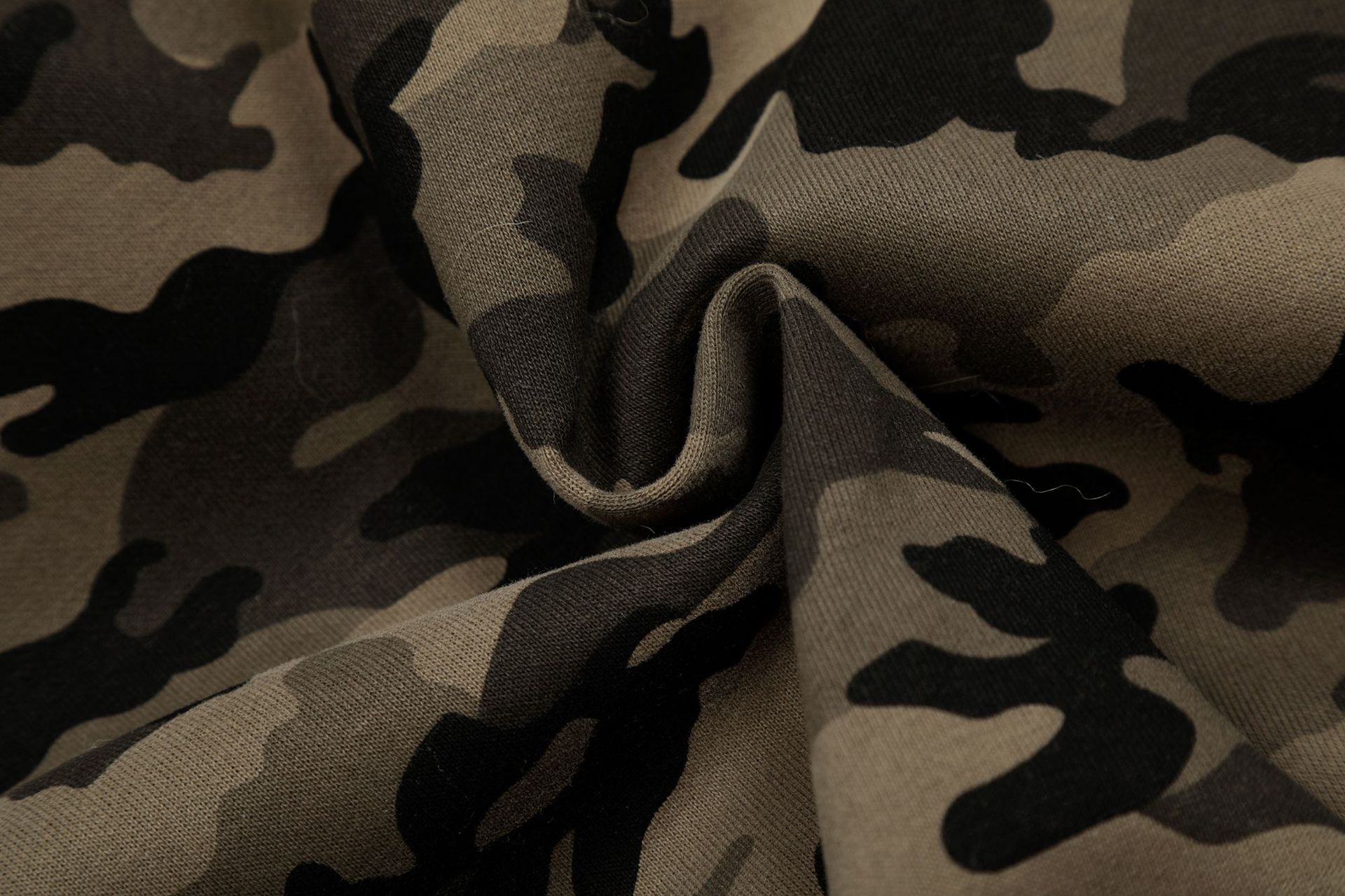 Sweat à capuche style rétro américain pour homme, veste courte à col en fourrure, style cardigan, collection automne 2025_voghion.com