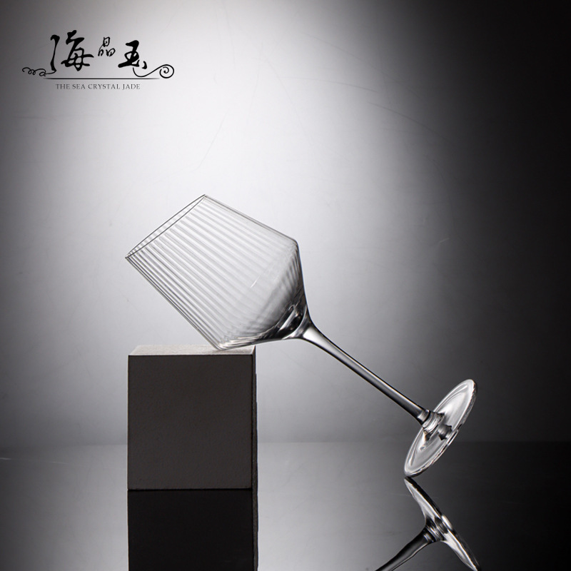 Europa vertical biselado copa de vidrio alto copa de vino de cristal copa de champagne bar copa de vino doméstico al por mayor