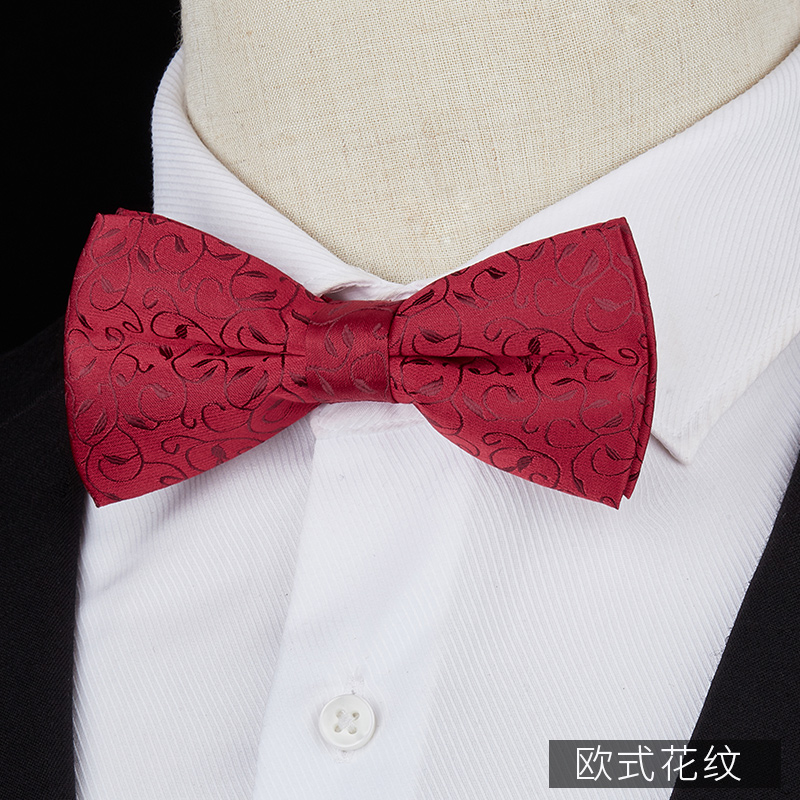 유럽풍 패턴 나비넥타이