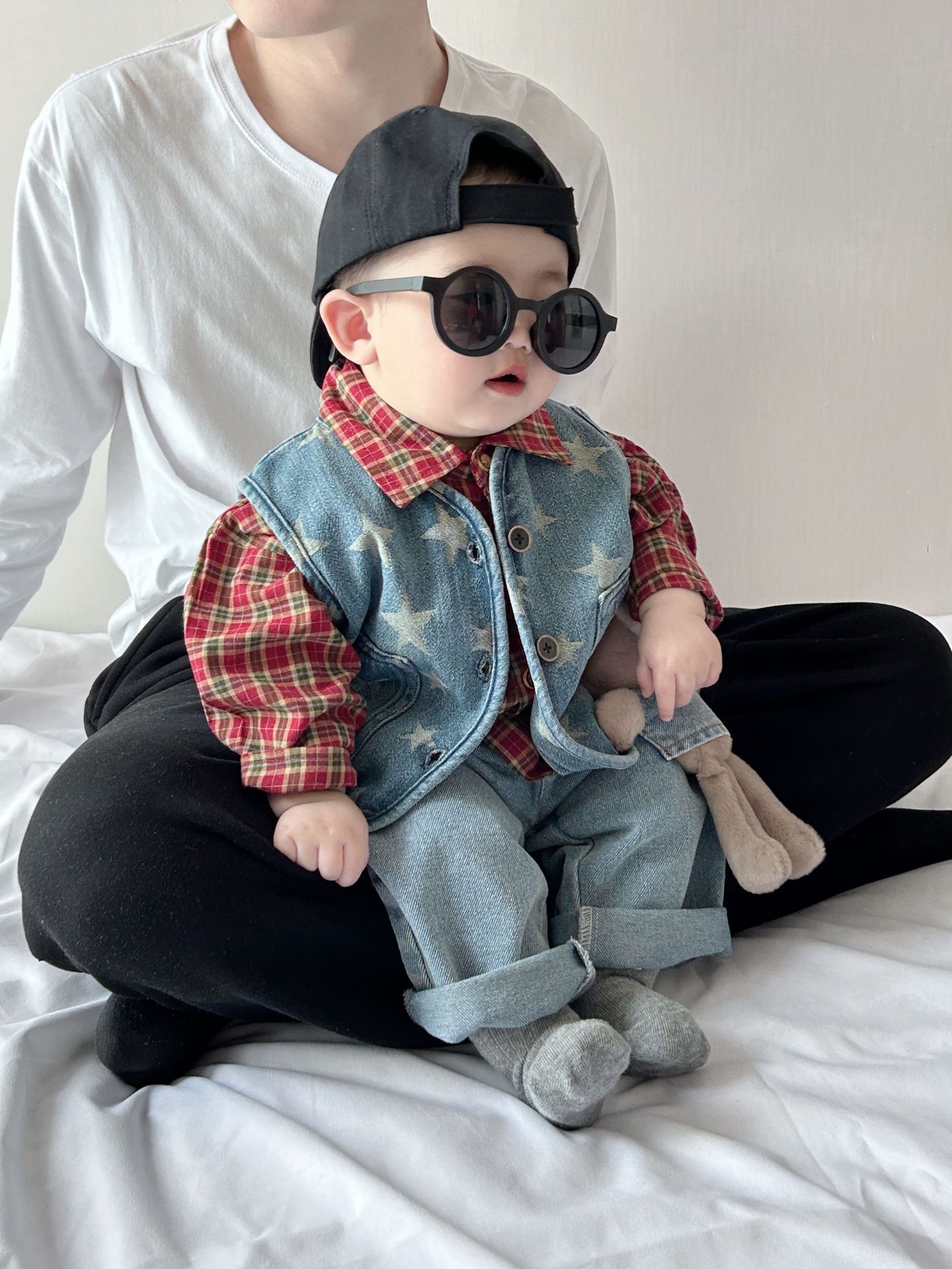 Estilo coreano ropa de bebé primavera y otoño camisa delgada de los niños + Chaleco de dos piezas conjunto de los niños fritos calle ropa de primavera moda