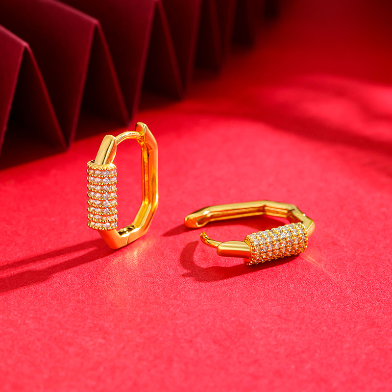 Pendientes de circón simples elegantes pendientes de lujo de luz de mujer joyas de gama alta accesorios de cercanías elegantes moda de seis lados