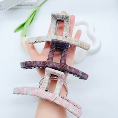 日韩格纹发夹盘缠绕布艺衣架抓夹气质发鲨鱼夹后脑勺百搭发饰批发