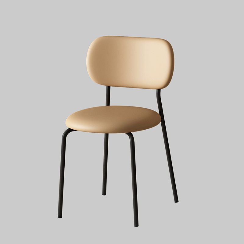 Silla de respaldo nórdica simple y moderna silla de comedor casera de lujo ligera medieval silla de viento de crema mesa de comedor silla de ocio
