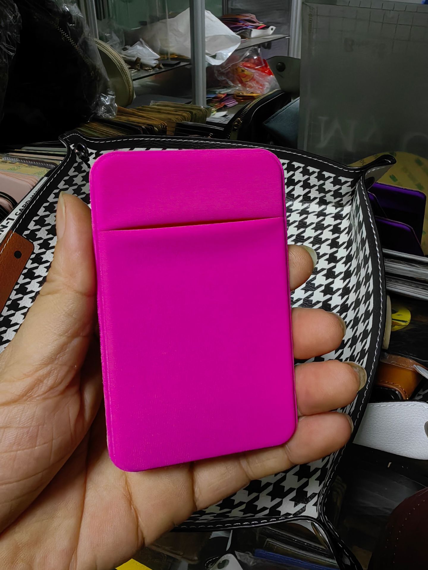 En stock suministro multifunción titular de la tarjeta del teléfono móvil tarjeta bancaria titular de la tarjeta de autobús logotipo impreso