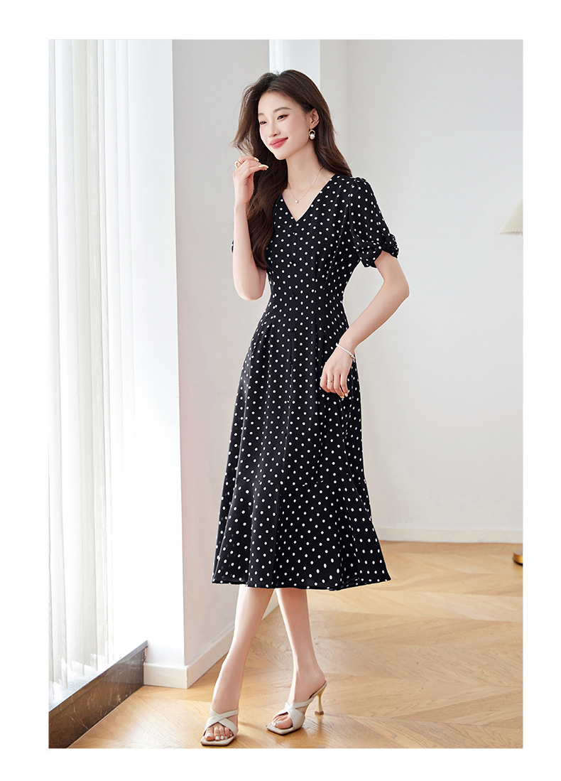 Váy liền chấm bi cổ chữ V dáng dài chiết eo thon gọn — Màu đen, Màu trắng, Màu đỏ chi tiết 27