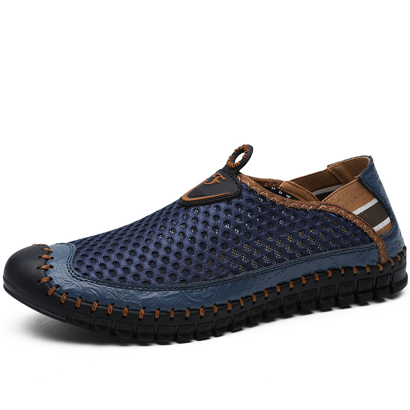 여름 남성 신발 2025 새로운 야외 캐주얼 등산 통기성 게으른 신발 트렌디 메시 운동화 국경 간 플러스 사이즈