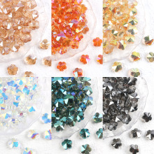 10mm立体梅花玻璃幻彩水晶散珠串珠 手工diy项链耳环饰品配件材料