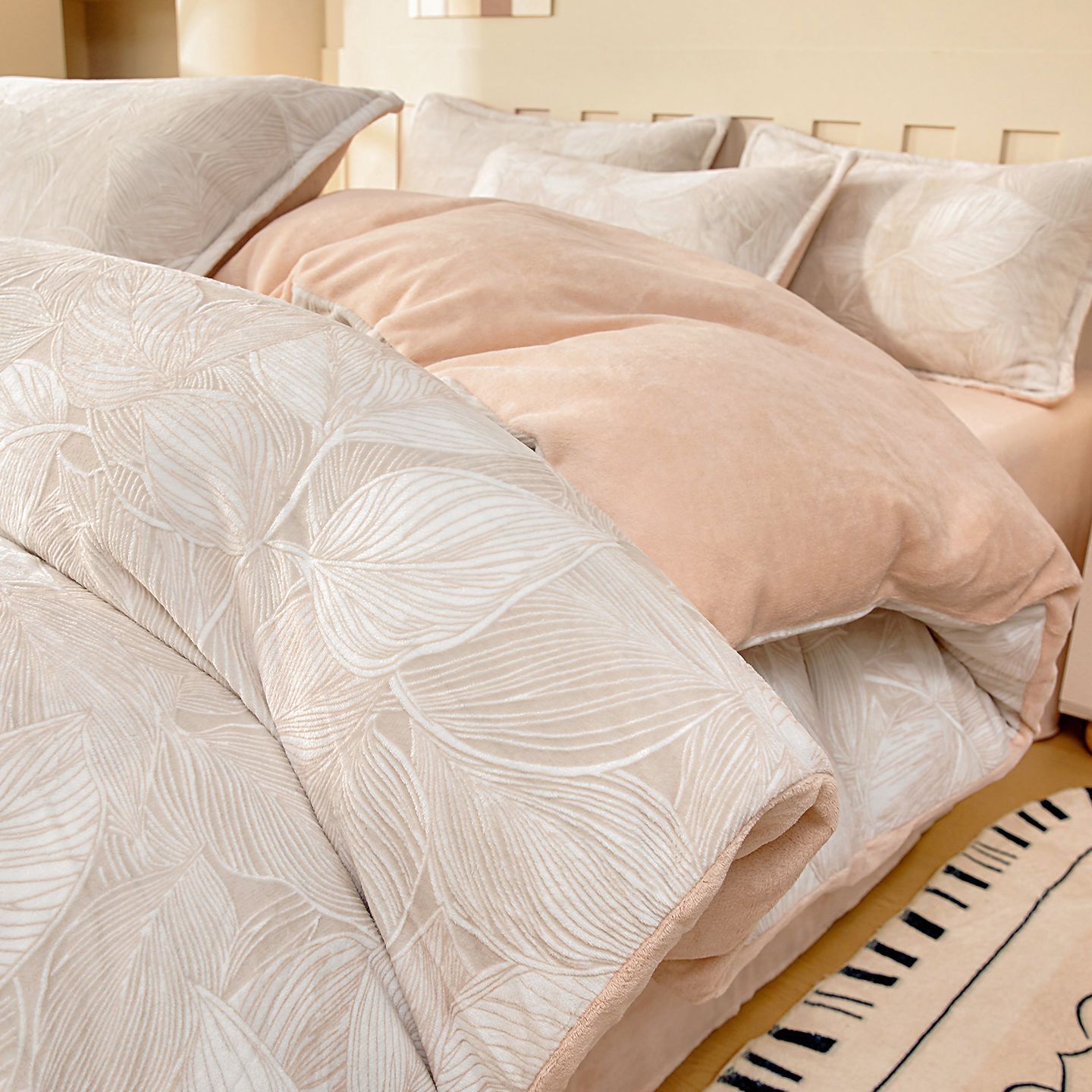 Invierno con ropa de cama de peluche de cuatro piezas, ropa de cama de peluche de leche, ropa de cama de peluche de coral, ropa de cama de peluche de tres piezas