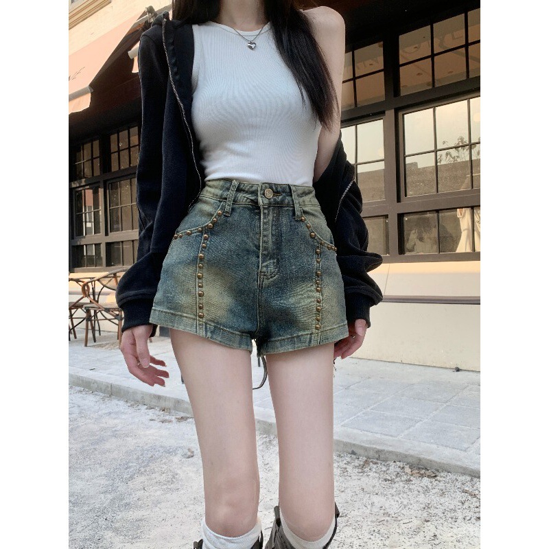 Design Hot Girl Rivet Denim Shorts Women's Summer New Pear-shaped Figure plus size Stretch High Waist Slimming Hot Pants