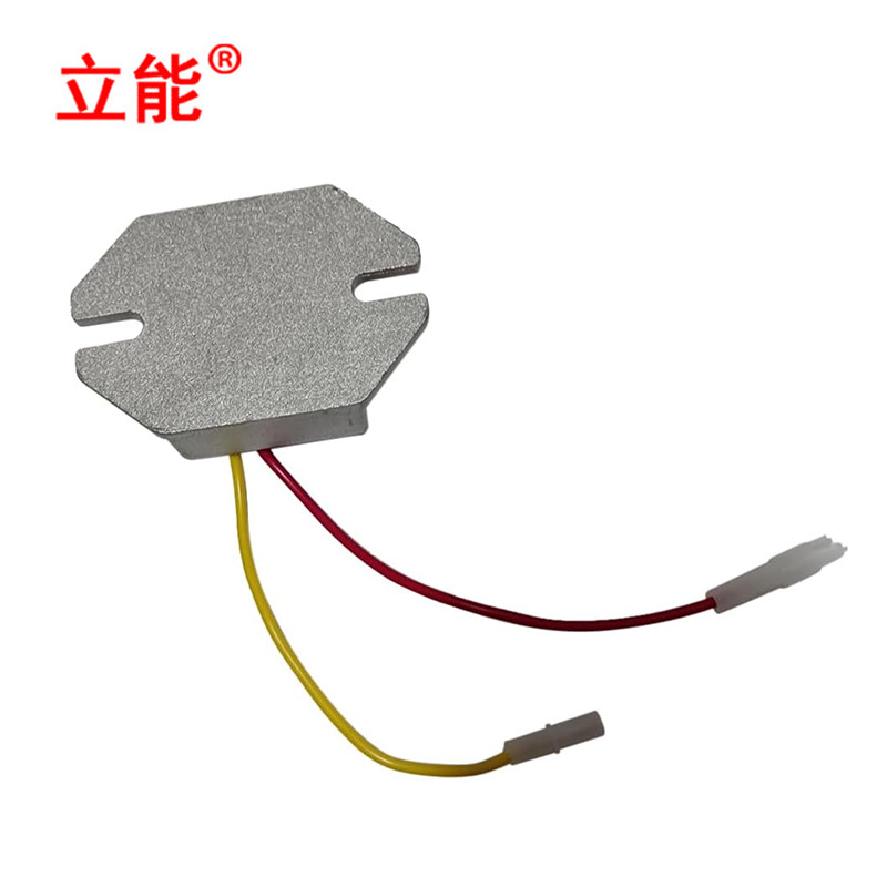 厂家直供 9AMP电压调节器AVR整流器与698102 698315 150523兼容