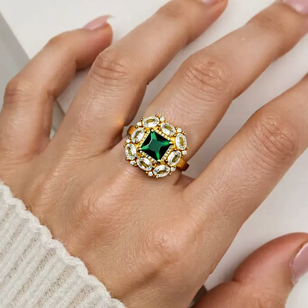 小众高级轻奢女戒指铜镀真金镶嵌方块绿锆石戒指开口可调节食指环