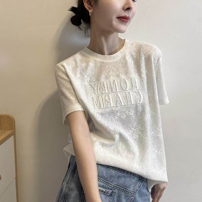 Nanyou Hot-Selling Heavy Lace Embroidery T-Shirt for Women, Summer Regular Shoulder Round Neck Loose Casual Super Stylish Top 7781