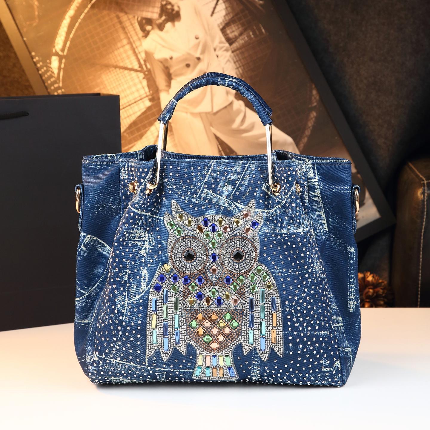 Túi tote denim phong cách punk đeo chéo cỡ lớn — Cao bồi xanh
