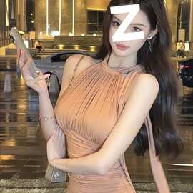 法式气质绝美挂脖飘带无袖连衣裙夏季气质修身显瘦超仙开叉包臀裙