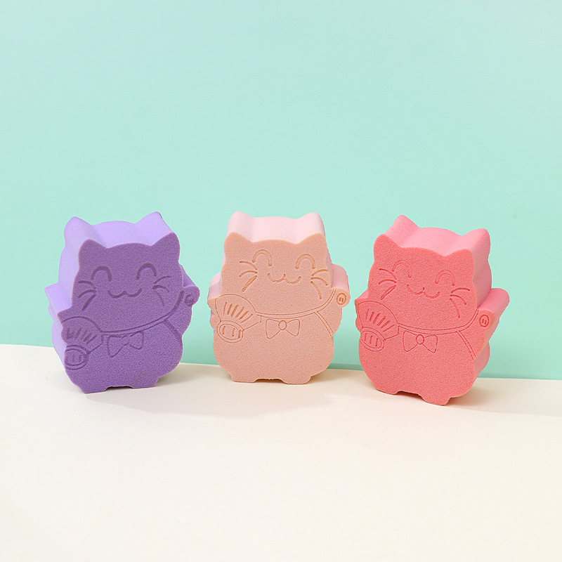 Customizado para atraer dinero gato polvo plano cojín de aire animado animal no comer polvo plano galletas de polvo húmedo doble uso huevo de maquillaje